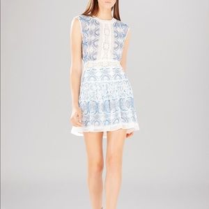 BCBG MAXAZRIA Aymenline Scarf Print Dress